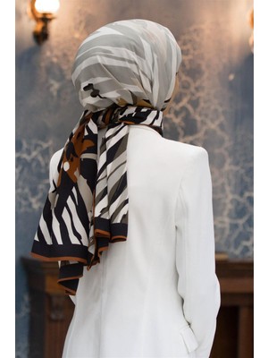 Vissona Lüks Medine Ipeği Zebra ve Çiçek Desenli Taba Renkli 75X195 Kırışmaz Şal Moss Krep Dikiş Tipi Italyan Dikişli