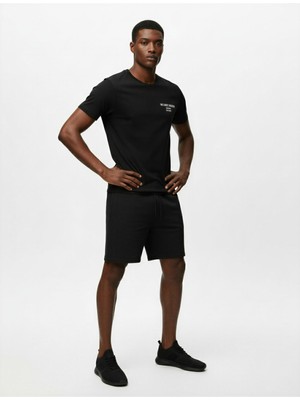 Koton Modal Karışımlı Cepli Beli Bağcıklı Spor Şort