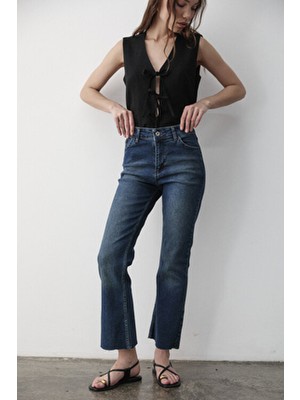 Jaste Kadın Yüksek Bel Jean Pantolon Comfort Fit Denim Tint Mavi Düz Desenli