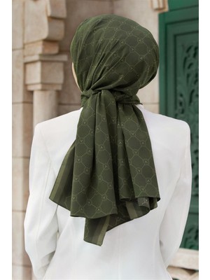 Vissona Lüks Medine Ipeği Monogram Desenli Haki Renkli 75X195 Kırışmaz Şal Moss Krep Dikiş Tipi Italyan Dikişli