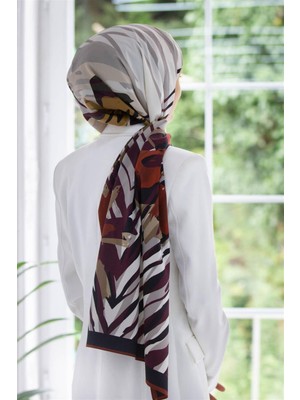 Vissona Lüks Medine Ipeği Zebra ve Çiçek Desenli Bordo Renkli 75X195 Kırışmaz Şal Moss Krep Dikiş Tipi Italyan Dikişli