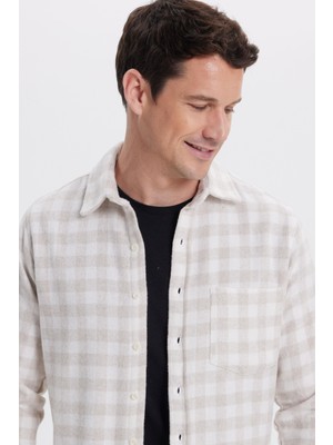 Tudors Erkek Regular Fit Klasik Kesim Büyük Kareli Tep Cepli Oduncu Gömlek