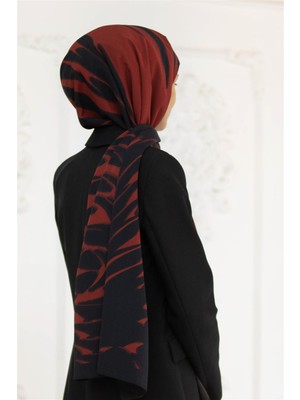 Vissona Lüks Medine Ipeği Geometrik Desenli Bordo Renkli 75X195 Kırışmaz Şal Moss Krep Dikiş Tipi Italyan Dikişli