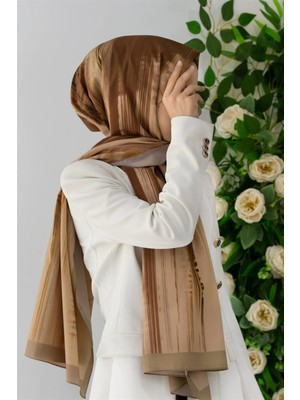 Vissona Lüks Medine Ipeği Çizgi Desenli Hardal Renkli 75X195 Kırışmaz Şal Moss Krep Dikiş Tipi Italyan Dikişli