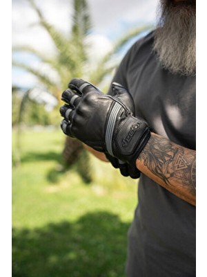 Tech90 Vecton Custom Deri Motosiklet Eldiveni S Beden Özellikleriyle Uyumlu Kullanım İçin Tasarlandı