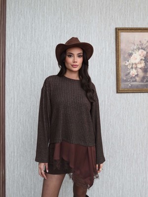 Esra Helvacı Dantel Detay Triko Kazak