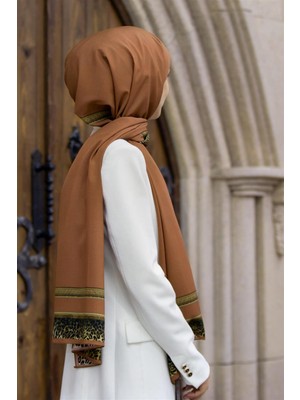 Vissona Lüks Medine Ipeği Leopar Bordür Desenli Bakır Renkli 75X195 Kırışmaz Şal Moss Krep Dikiş Tipi Italyan Dikişli