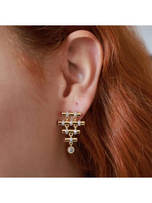 H&S Aksesuar Ithal Kırmızı Taş Detaylı Gold Leyla Küpe