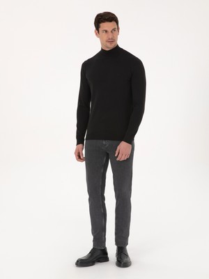 Cacharel Erkek Siyah Slim Fit Pamuk Karışımlı Yarım Balıkçı Yaka Basic Triko Kazak 50318619-VR046