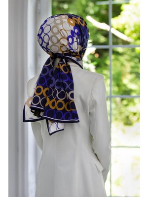 Vissona Lüks Medine Ipeği Geometrik Desenli Lacivert Renkli 75X195 Kırışmaz Şal Moss Krep Dikiş Tipi Italyan Dikişli