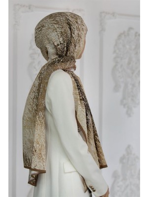 Vissona Lüks Medine Ipeği Zikzak Geometrik Desenli Bej Renkli 75X195 Kırışmaz Şal Moss Krep Dikiş Tipi Italyan Dikişli