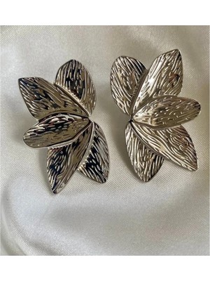 H&S Aksesuar Pirinç Gold Renk Yaprak Model Işleme Detay Kadın Küpe