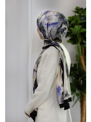 Vissona Lüks Medine Ipeği Sulu Boya Yaprak Desenli Gri - Indigo Renkli 75X195 Kırışmaz Şal Moss Krep Dikiş Tipi Italyan Dikişli