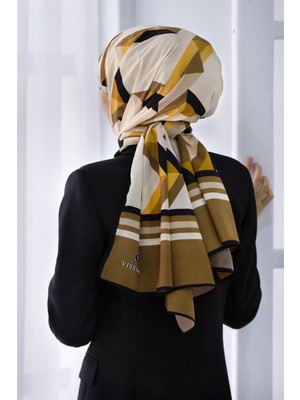 Vissona Lüks Medine Ipeği Geometrik Desenli Bej Renkli 75X195 Kırışmaz Şal Moss Krep Dikiş Tipi Italyan Dikişli