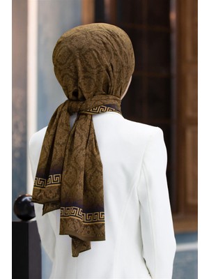 Vissona Lüks Medine Ipeği Gold Detaylı Barok Desenli Kahverengi Renkli 75X195 Kırışmaz Şal Moss Krep Dikiş Tipi Italyan Dikişli