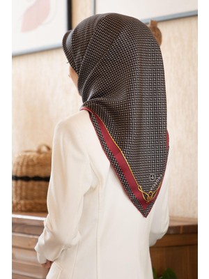 Vissona %100 Twill Ipek Minik Motif Desenli Siyah - Bordo Renkli 90X90 Eşarp Dikim Şekli : El Dikişi