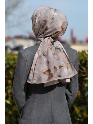 Vissona Lüks Medine Ipeği Sonbahar Desenli Gri Renkli 75X195 Kırışmaz Şal Moss Krep Dikiş Tipi Italyan Dikişli