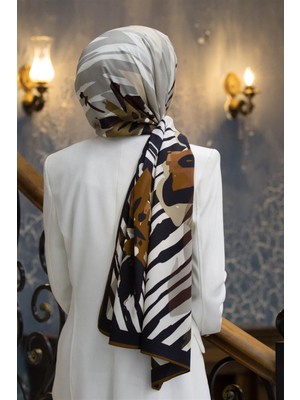 Vissona Lüks Medine Ipeği Zebra ve Çiçek Desenli Kahverengi Renkli 75X195 Kırışmaz Şal Moss Krep Dikiş Tipi Italyan Dikişli