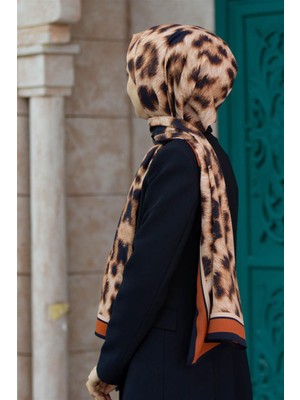 Vissona Lüks Medine Ipeği Leopar Desenli Taba Renkli 75X195 Kırışmaz Şal Moss Krep Dikiş Tipi Italyan Dikişli