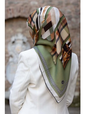 Vissona %100 Twill Ipek Ekose Desenli Haki - Bakır Renkli 90X90 Eşarp Dikim Şekli : El Dikişi