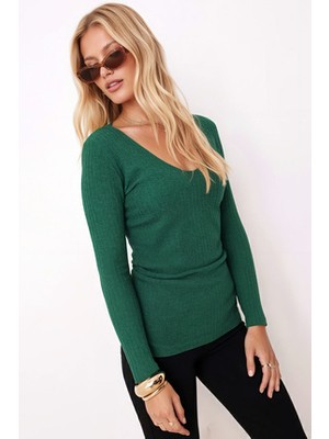 Armonika Kadın Yeşil V Yaka Uzun Kollu Önü Büzgülü Yumuşak Dokulu Likralı Bluz ARM-26K001014
