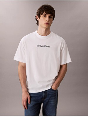 Calvin Klein Erkek Normal Kalıp Yuvarlak Yaka Pamuklu Logo Detaylı Kısa Kollu Beyaz T-Shirt LV04LD230G-YAF