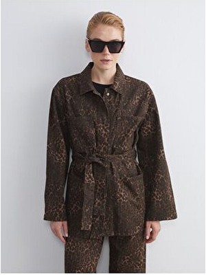 LC Waikiki Lcw Modest Gömlek Yaka Leopar Desenli Kadın Jean Ceket