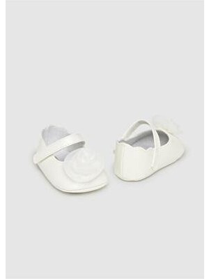 Mayoral Newborn Kız Bebek Çiçekli Patik Ayakkabı Krem