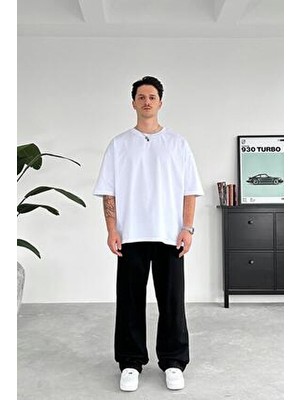 Optik Beyaz Cozy Basic Oversize Tişört