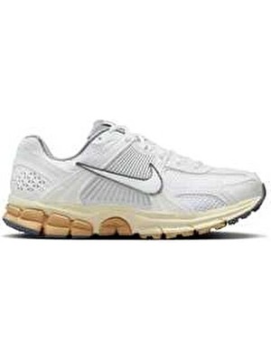 Nike Zoom Vomero 5 Kadın Spor Ayakkabı Beyaz Tekstil Malzeme ile Konforlu Tasarım