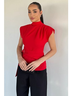 Gülseli Kadın Dik Yaka Bel ve Omuz Drapeli Kemer Detaylı Bluz P-00019473
