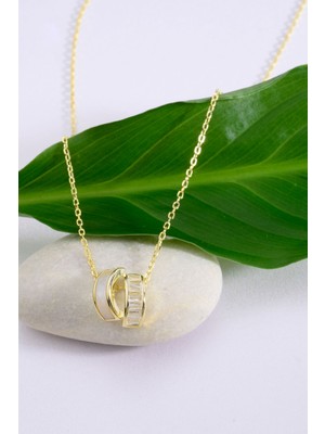 Altın Kaplama 925 Ayar Gümüş Çift Yarım Halka Motifli Sedefli & Baget Taşlı Kolye