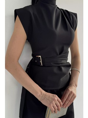 Gülseli Kadın Dik Yaka Bel ve Omuz Drapeli Kemer Detaylı Bluz P-00019473