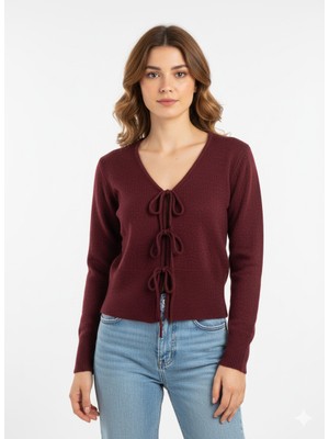 Bağlama Detaylı Triko