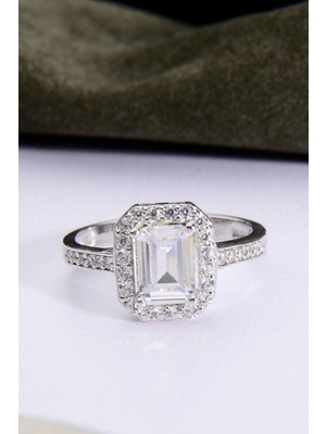 Innuendo 925 Ayar Gümüş Taşlı Baget Yüzük