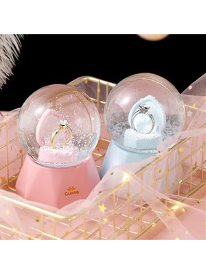 Skygo Tektaş Yüzük Temalı Işıklı Küçük Boy Kar Küresi