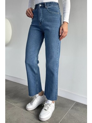 Gülseli Kadın Yüksek Bel Kesik Paça Jean Kot Pantolon P-00019651