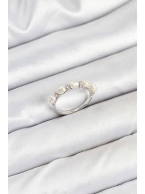 Vice Avm Pirinç Gümüş Renk Sıralı İncili Kadın Yüzük EB-53-vice/(1395) 2900