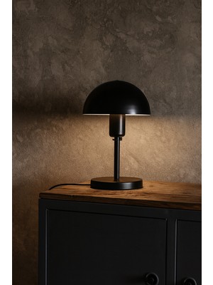 Empressco Şık Siyah Metal Masa Lambası – Dekoratif ve Modern Tasarım