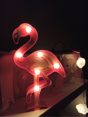 Empressco Pembe 3D LED Flamingo Gece Lambası, 22 Cm, Şık ve Dekoratif Aydınlatma.
