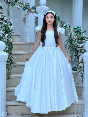 Tarz Çocuk Prenses Çiçek Detaylı Tarlatanlı Beyaz Abiye Elbise