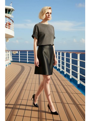 Benerly Kadın A Kesim Mini Etek Normal Bel Düz Desen %95 Polyester %5 Elastan Fonksiyonel Kaliteli