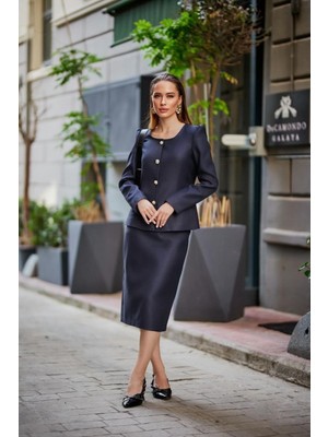 Lovelf Omuz Kırmalı Gold Düğmeli Yünefekt Etekli Takım Lacivert
