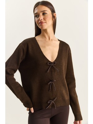 Shade Kadın Incili Fiyonk Aksesuarlı V Yaka Triko Hırka