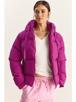 Shade Kadın Kapüşonlu Şişme Mont