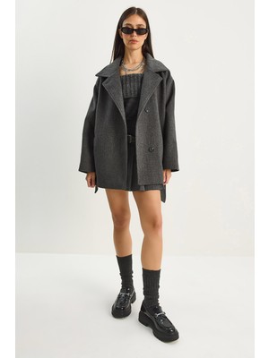 Shade Kadın Kruvaze Yaka Cep Detaylı Kuşaklı Astarlı Kaşe Kaban