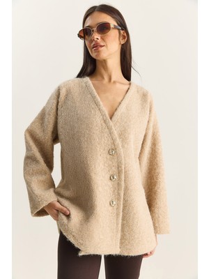 Shade Kadın V Yaka Şık Asimetrik Düğmeli Kırçıllı Kaşe Hırka