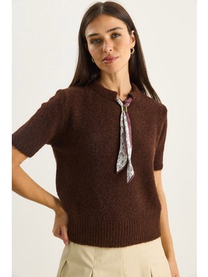 Shade Kadın Bisiklet Yaka Fular Detaylı Kısa Kollu Triko Kazak