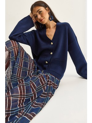 Shade Kadın Düğmeli Cep Detaylı V Yaka Uzun Kollu Triko Hırka