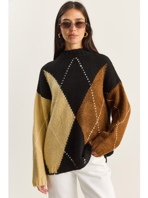 Shade Kadın Baklavalı Kazak